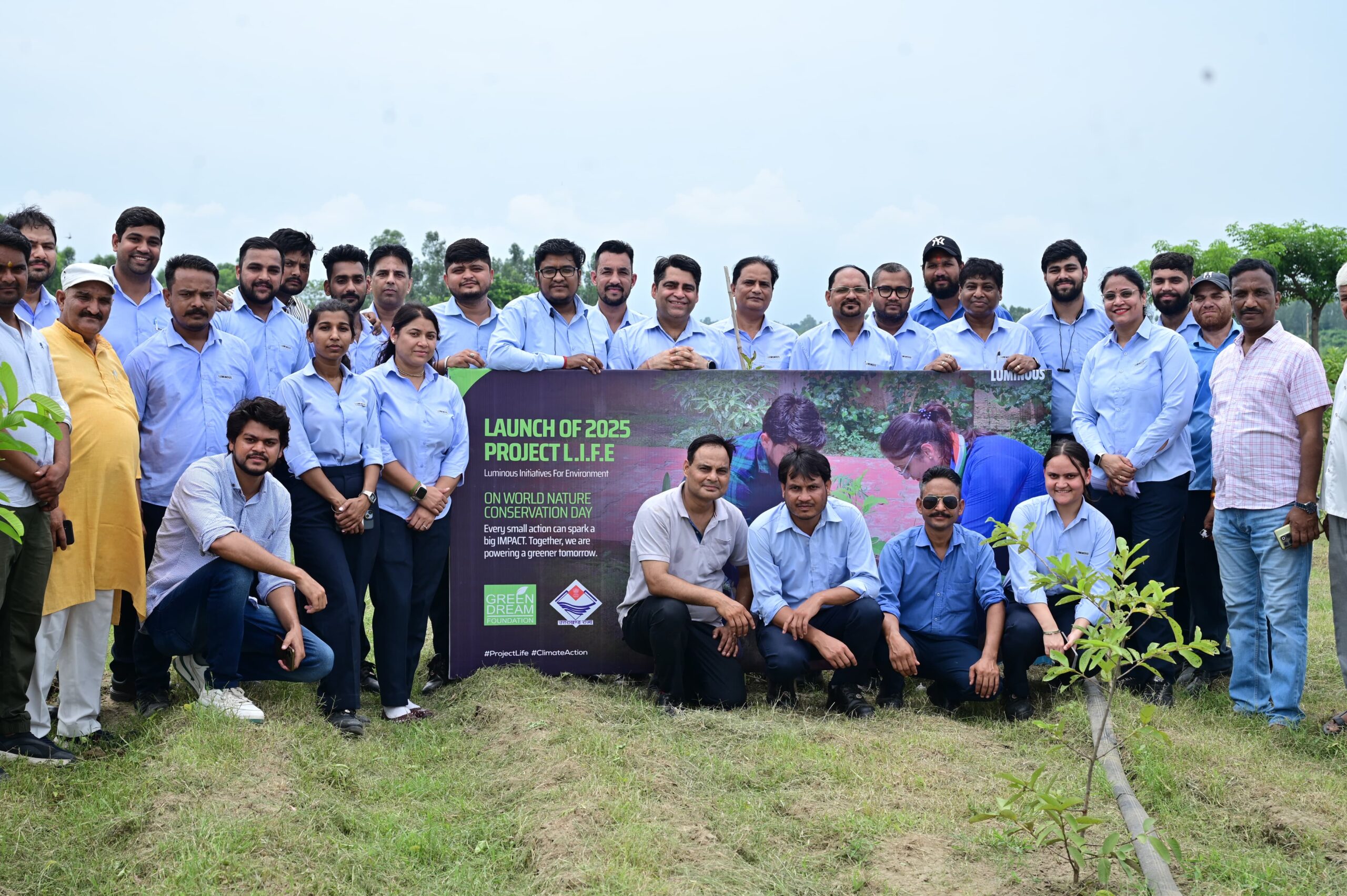 औरंगाबाद पंचायत में World Nature Conservation Day पर फलदार पौधों का रोपण, LUMINOUS के ‘LIFE’ प्रोजेक्ट के तहत सराहनीय पहल