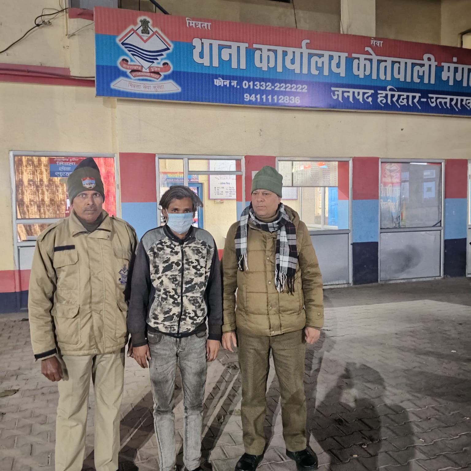मंगलौर पुलिस की नशा तस्करों पर कार्रवाई, 5 लीटर कच्ची शराब के साथ एक गिरफ्तार मंगलौर।