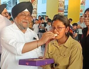 रुद्रपुर की होनहार हर्षा ने रचा इतिहास: CBSE 10वीं में 500/500 अंक, मेहनत और आत्मविश्वास से लिखी सफलता की नई इबारत|