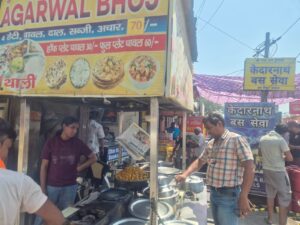 चारधाम यात्रा में खाद्य विभाग का बड़ा एक्शन! हरिद्वार के ढाबों, रेस्टोरेंट और डेयरियों पर ताबड़तोड़ छापेमारी/