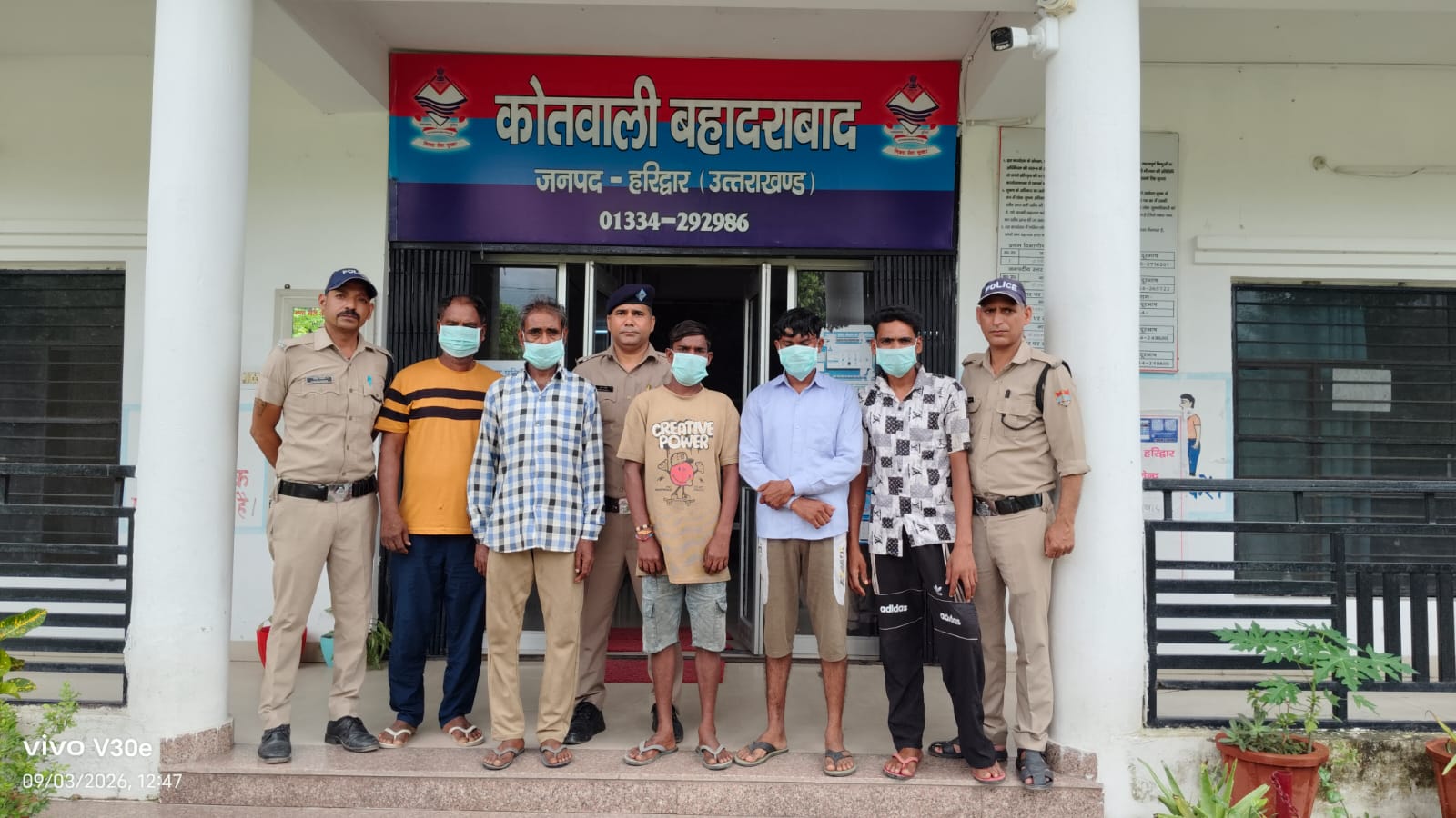 बहादराबाद पुलिस का वारंटियों पर शिकंजा, 05 फरार वारंटी दबोचे