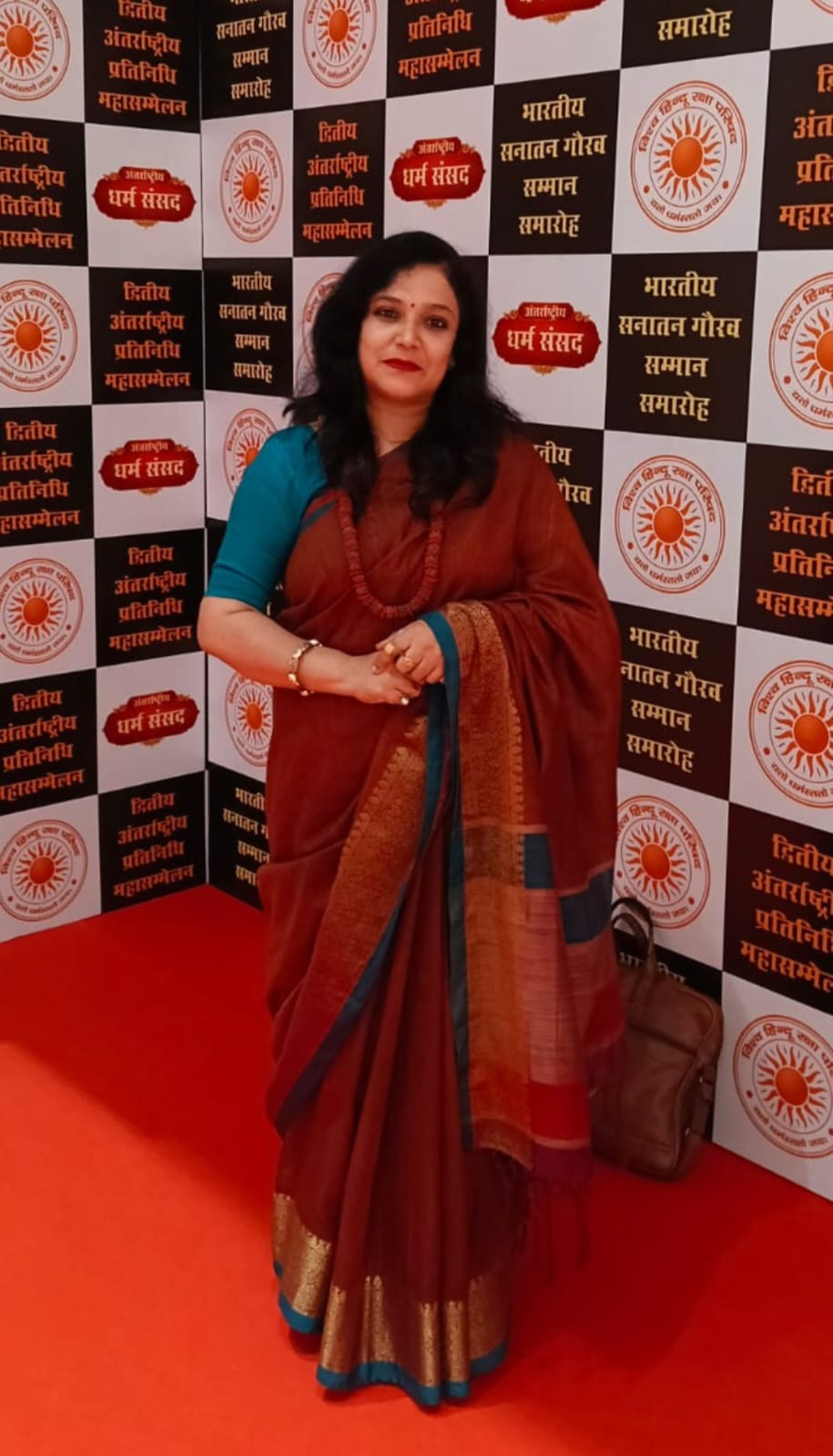 लखनऊ सनातन शोध एवं लेखन के लिए डॉ. श्वेता शर्मा को मिला ‘भारतीय सनातन गौरव सम्मान’